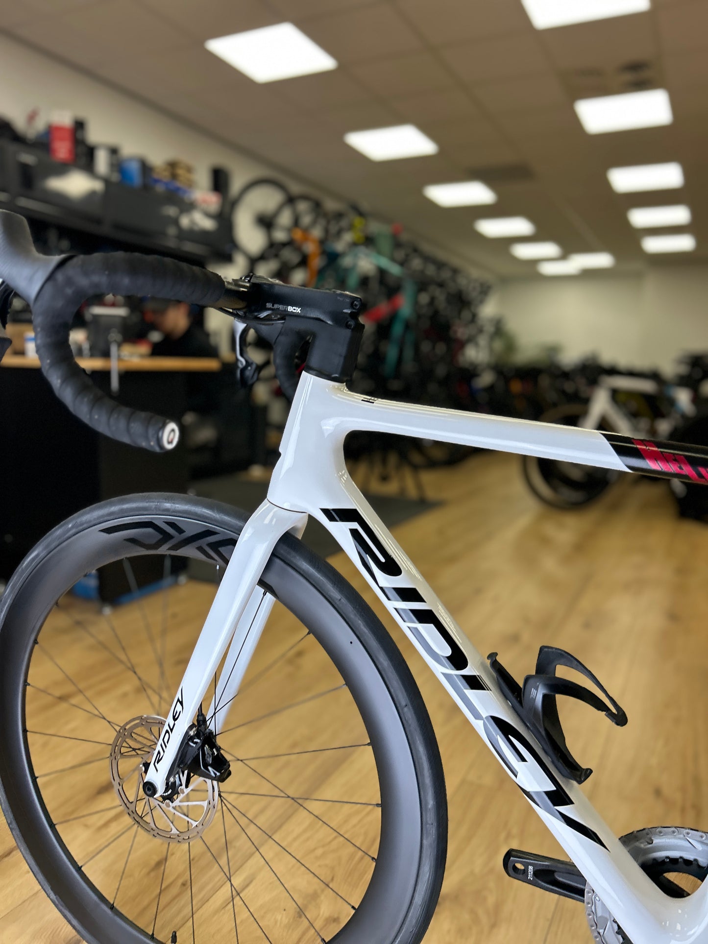 Ridley Helium Disc AXS Carbon Racefiets