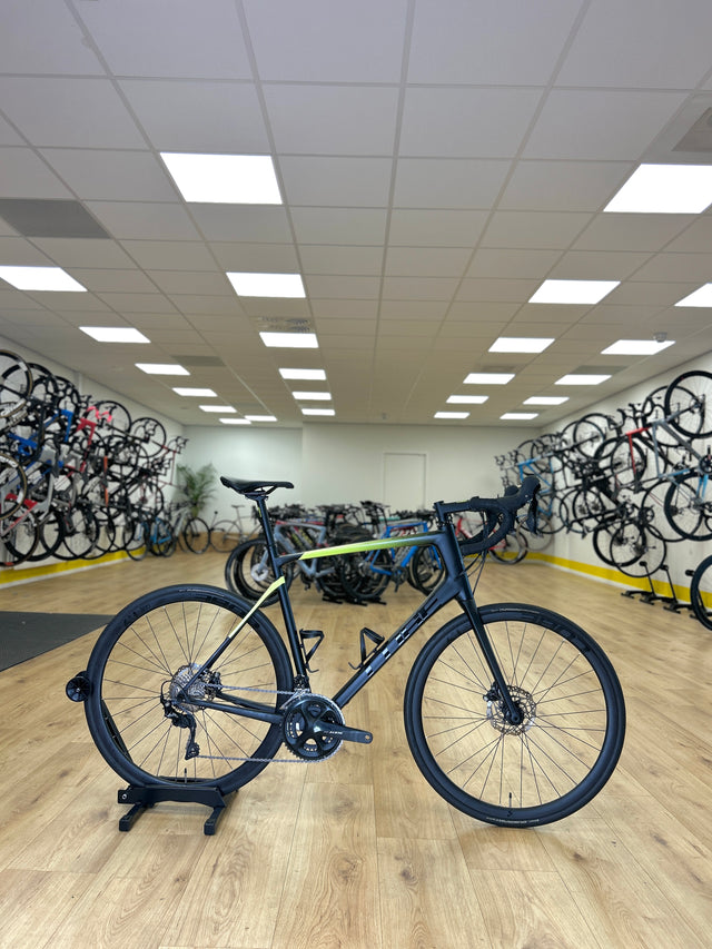 Cube Attain Carbon Racefiets
