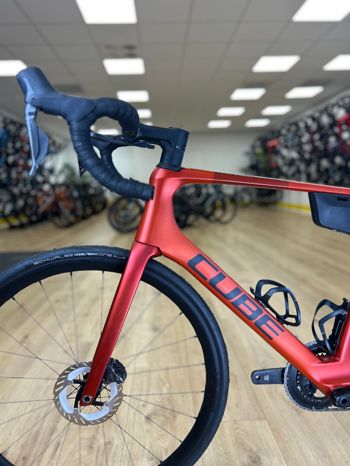 Cube Agree C:62 Race Carbon Racefiets