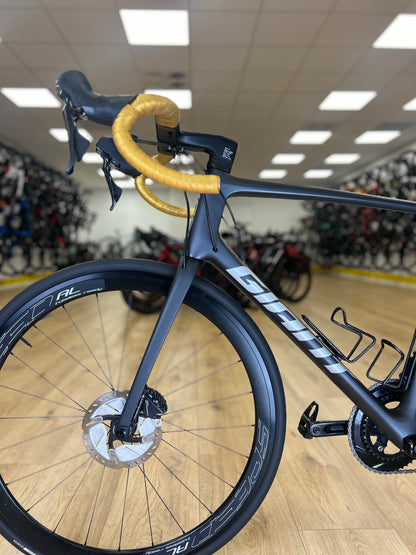 Giant TCR Ultegra Carbon disc Racefiets