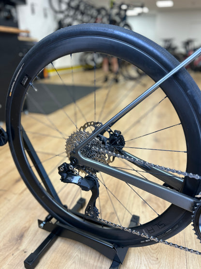 Giant Defy Advanced Di2 Carbon Racefiets