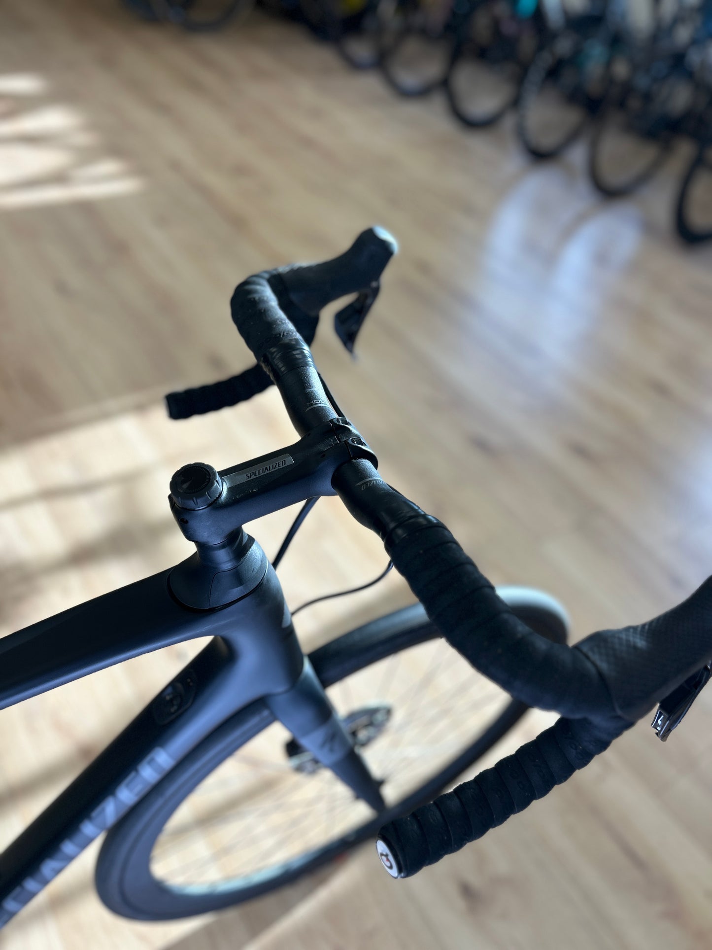 Specialized Roubaix Expert Di2 Carbon Road Bike