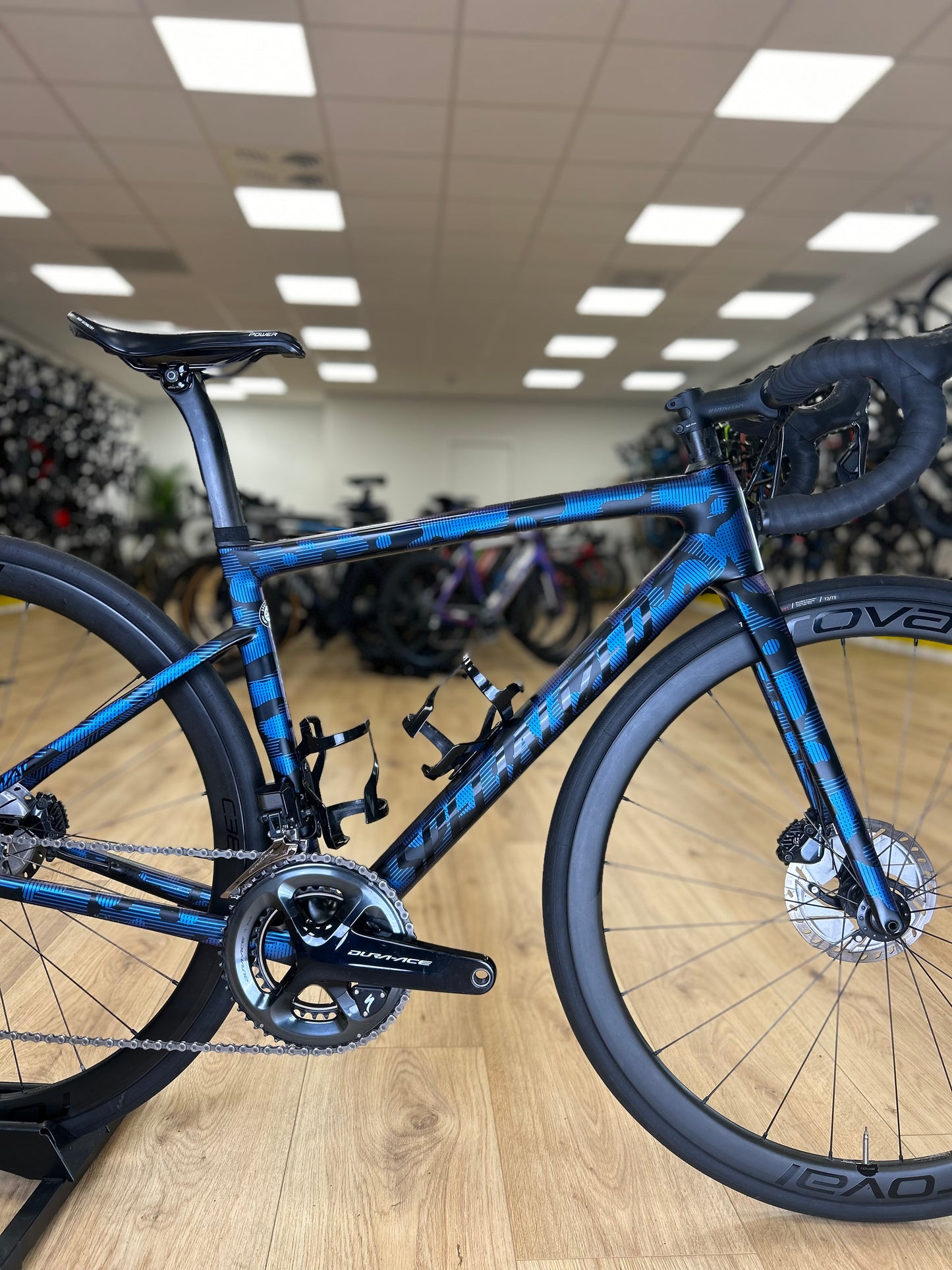 Specialized Tarmac SL6 Expert Di2 Carbon Disc Racefiets