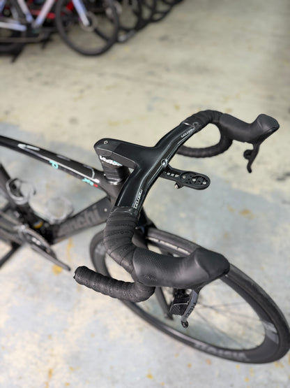 Bianchi Oltre XR4 SRAM RED eTap Carbon Racefiets