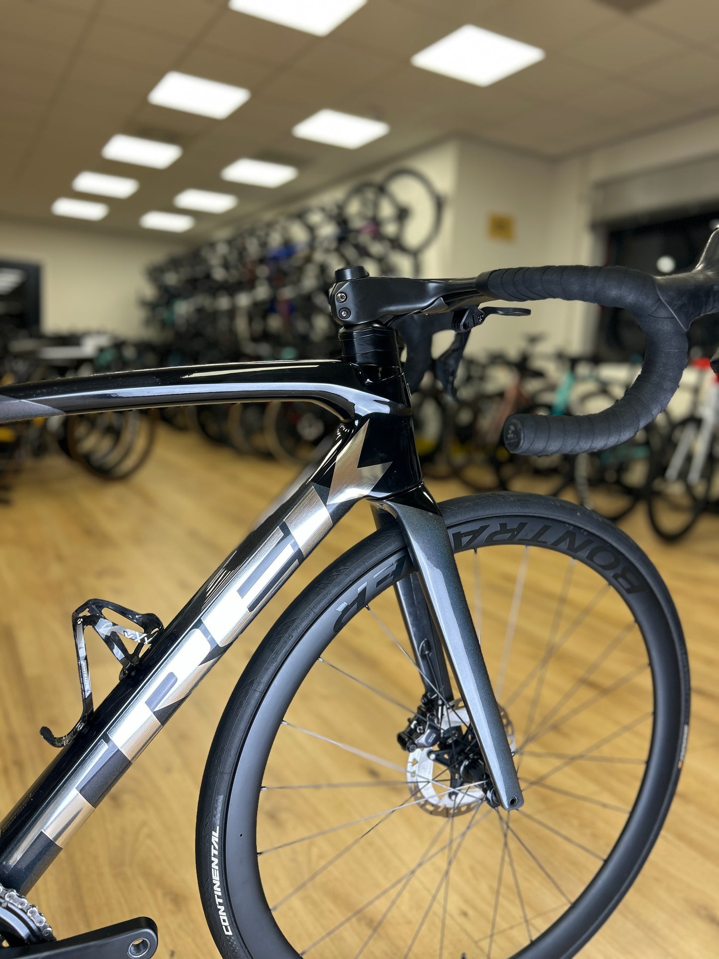 Trek Emonda SLR7 Di2 Carbon Racefiets
