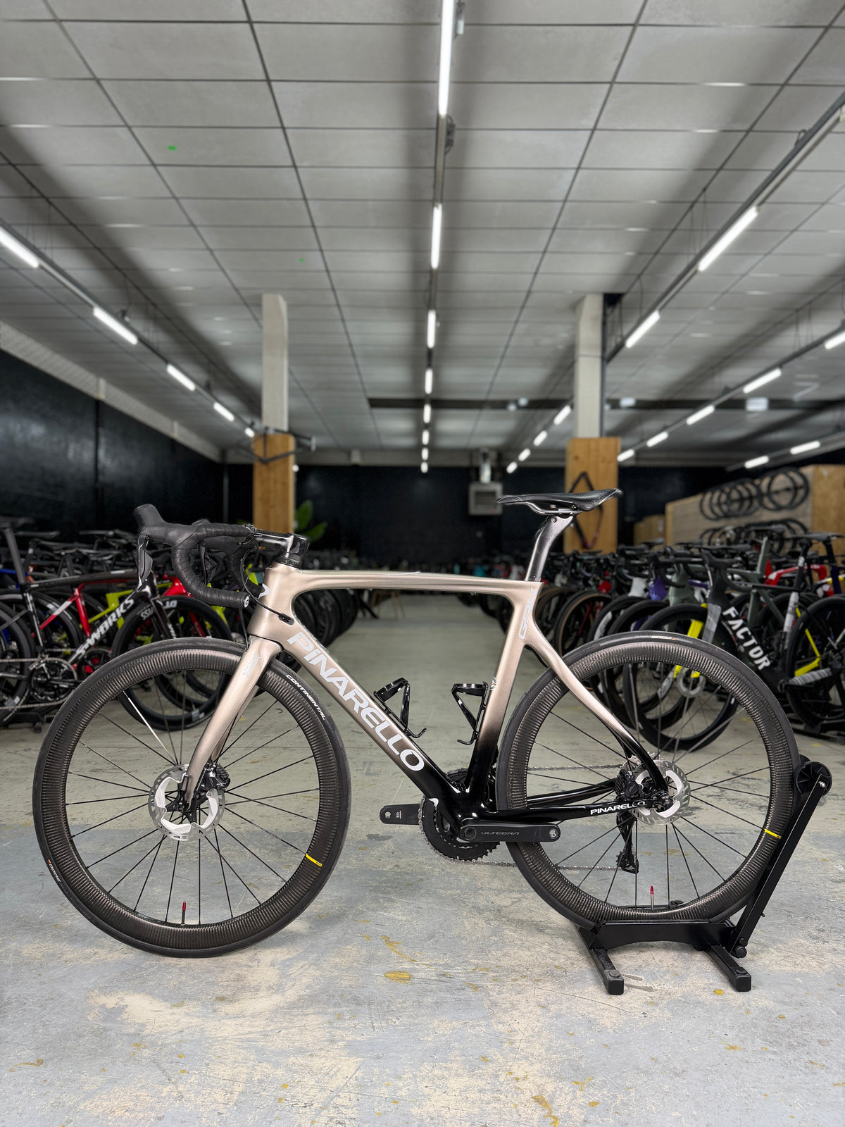 Pinarello GAN Di2 Carbon Racefiets