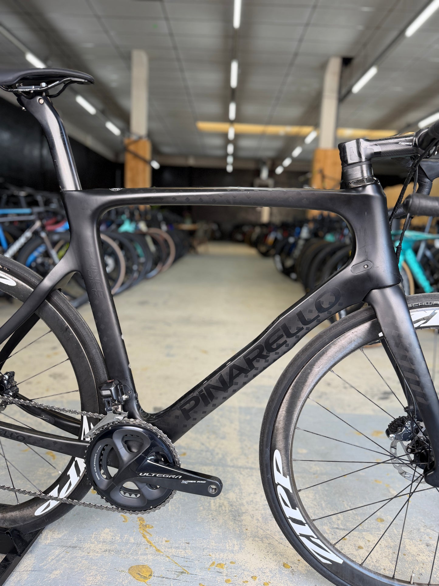 Pinarello Prince Di2 Carbon Racefiets