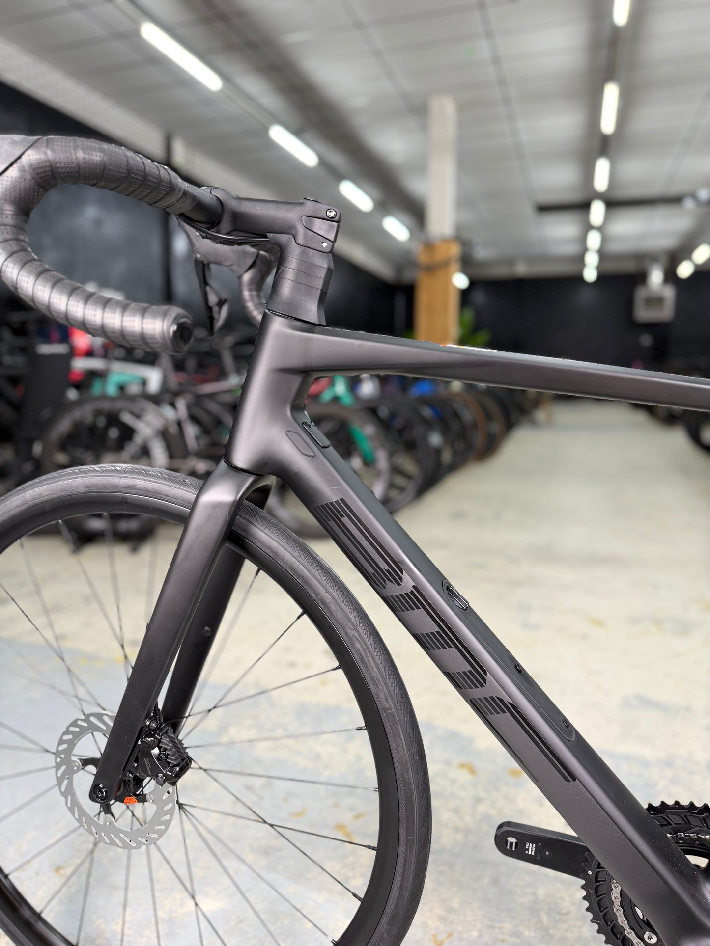NIEUW BMC Roadmachine Carbon Racefiets