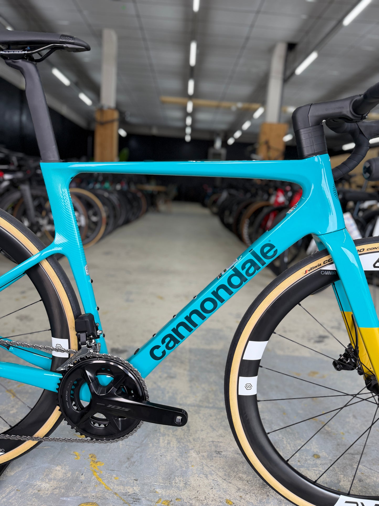 NIEUW Cannondale SuperSix EVO 3 Di2 Carbon Racefiets