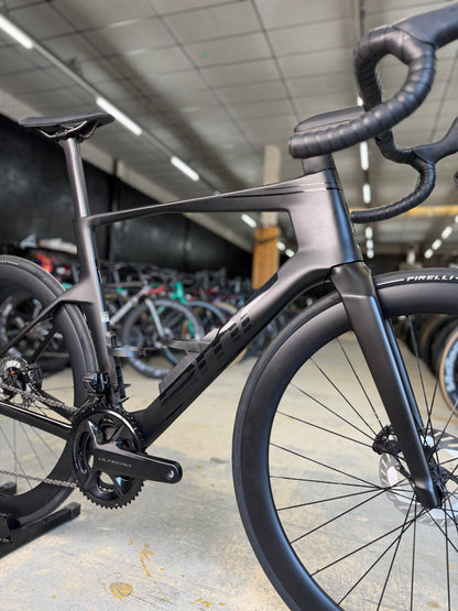 NIEUW BMC TeamMachine R01 Di2 Carbon Racefiets
