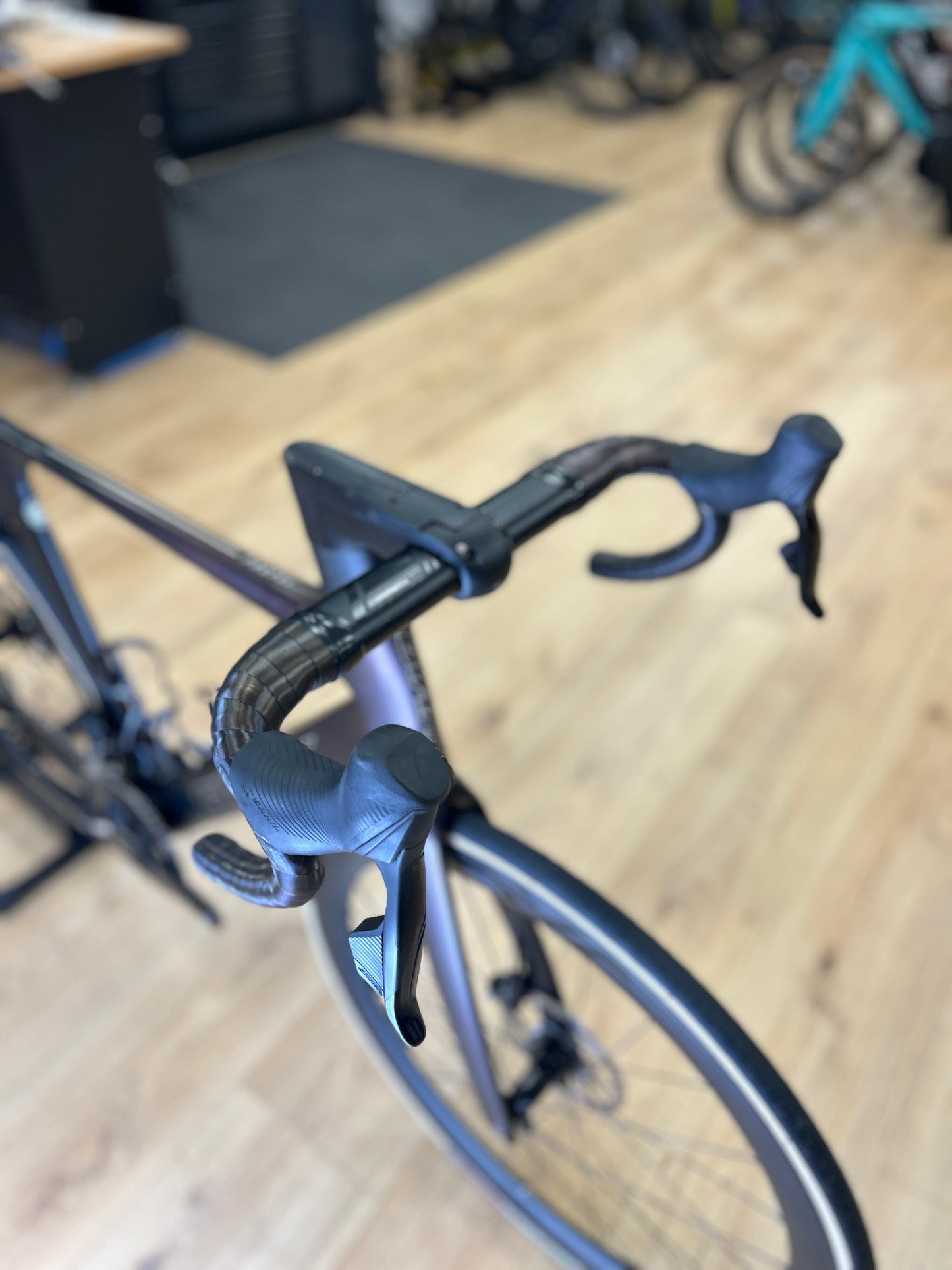 Giant Propel Advanced Pro 1 AXS Carbon Road Bike