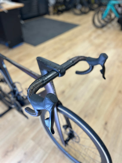 Giant Propel Advanced Pro 1 AXS Carbon Road Bike
