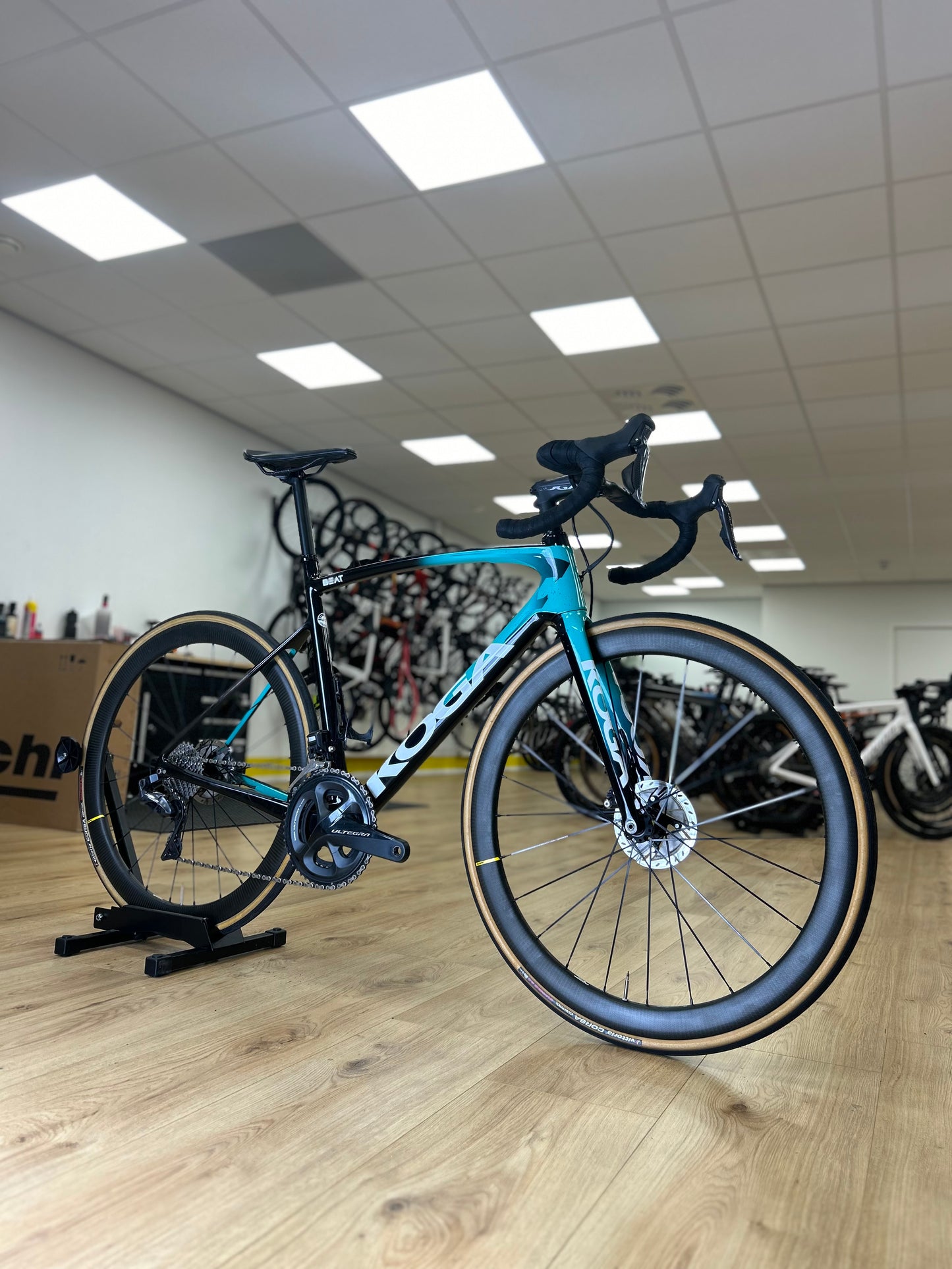 Koga Beat Premium Di2 Ultegra Disc Carbon Racefiets