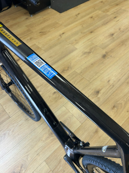 0km Showroom Model Orbea Terra M30 Carbon Gravel Fiets