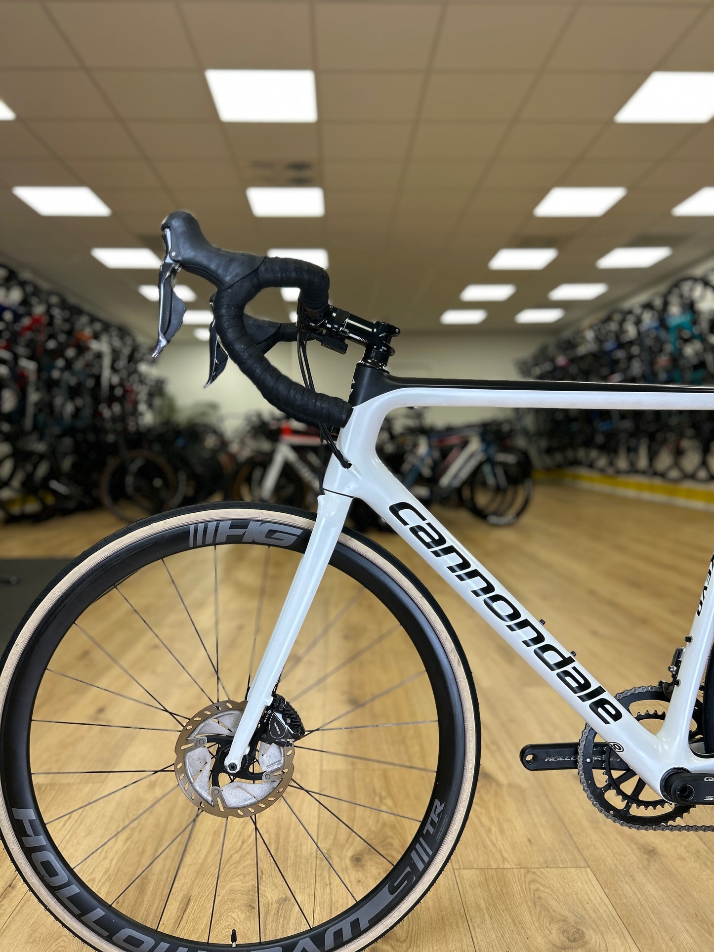 Sensa Giulia Carbon Racefiets