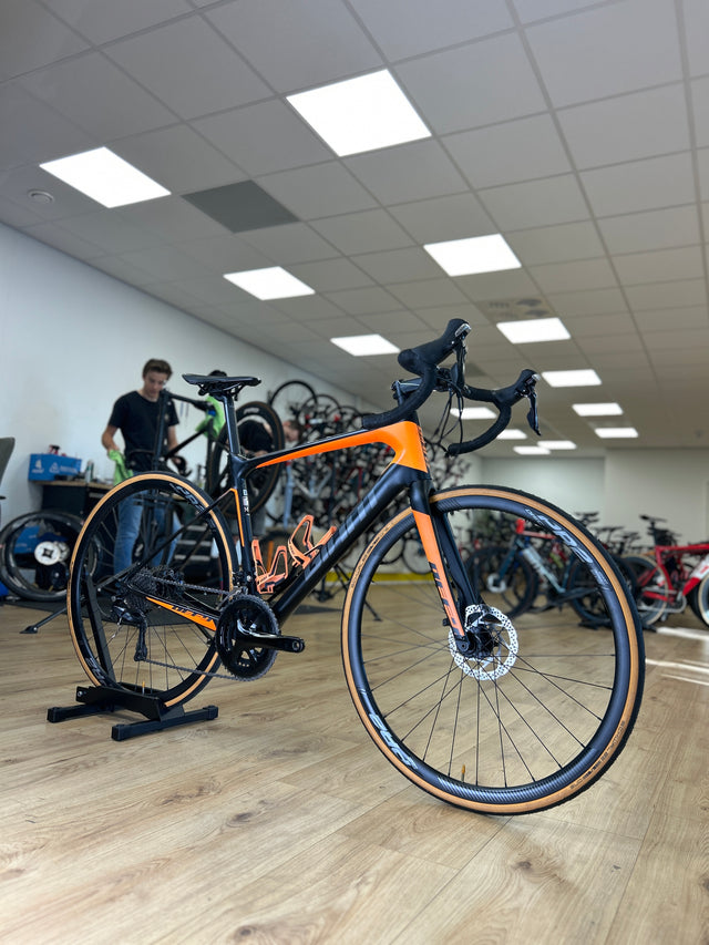 Giant Defy Carbon Racefiets