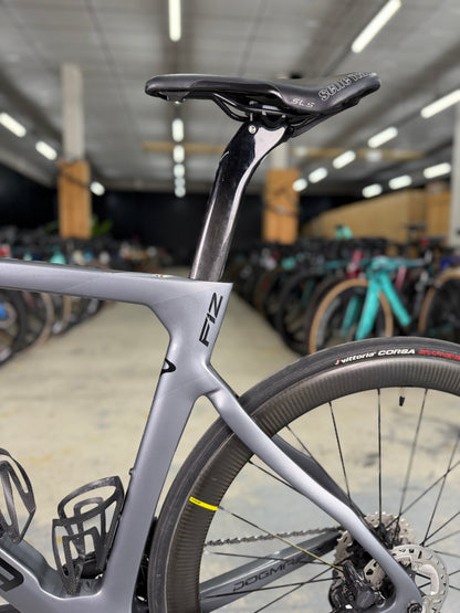 Pinarello Dogma F12 Di2 Carbon Racefiets