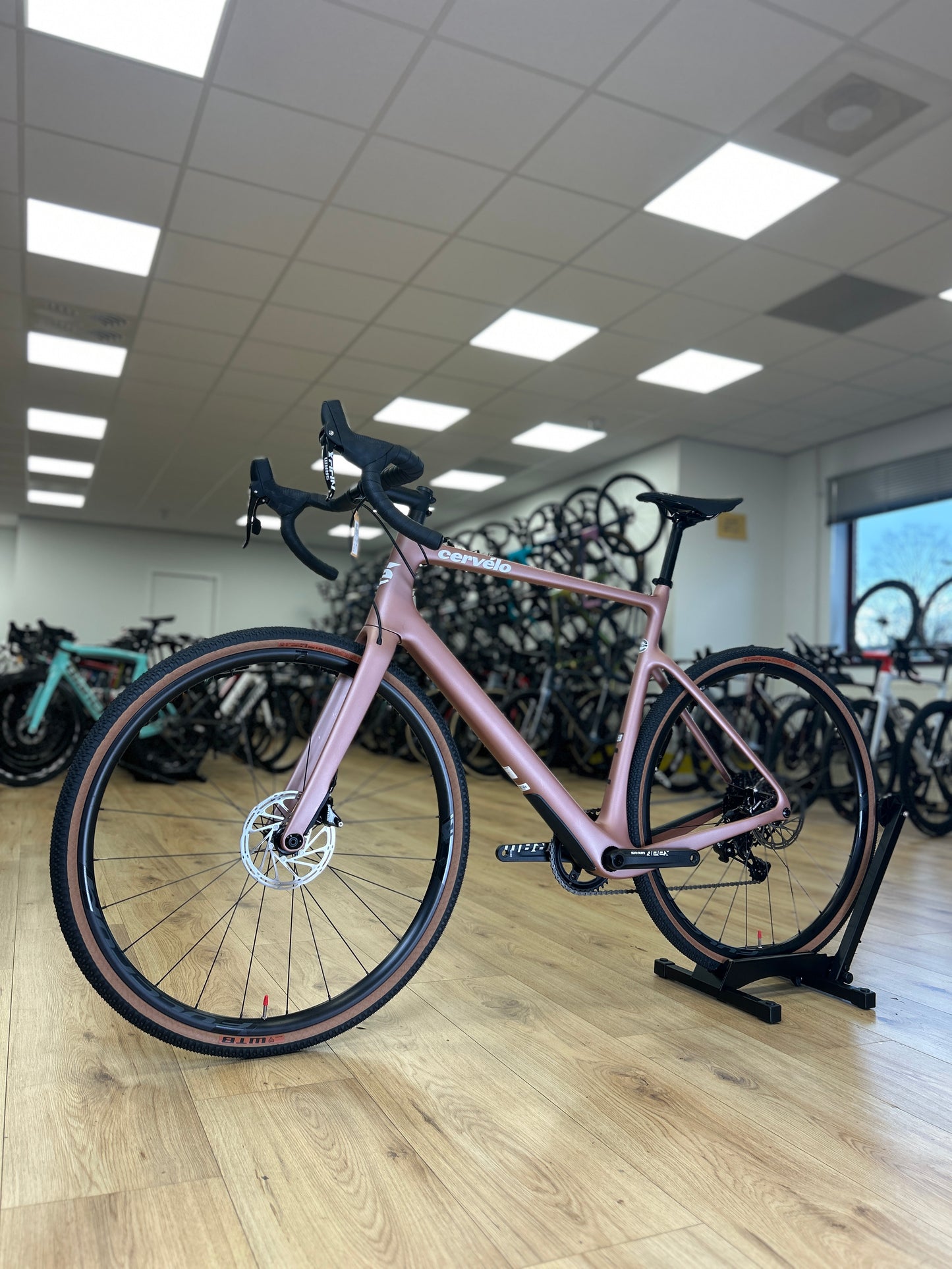 0km Showroom Model Cervelo Aspero Gravel Fiets