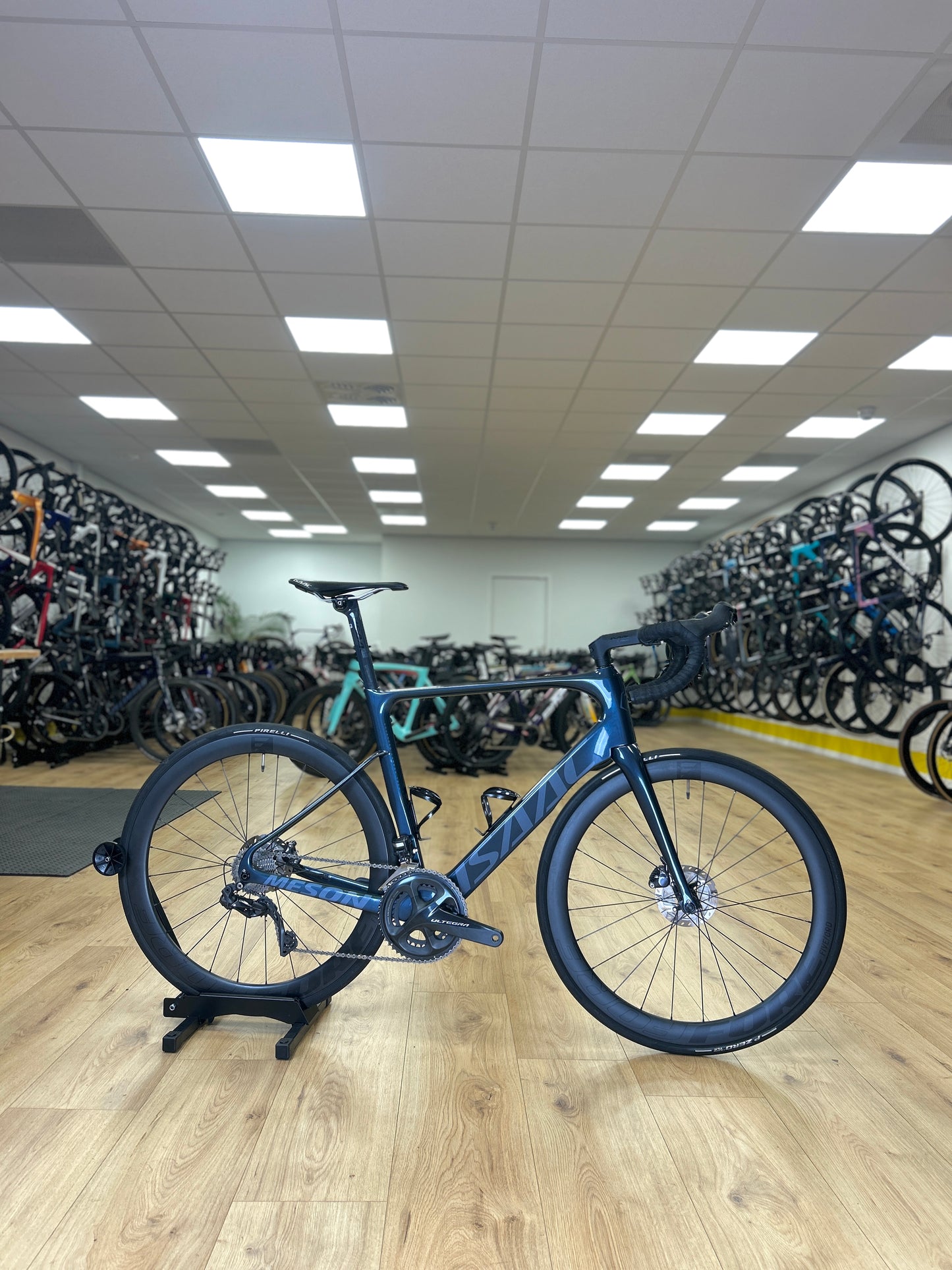 Isaac Meson Di2 Carbon Racefiets