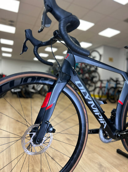 Olympia Boost AXS Carbon Racefiets