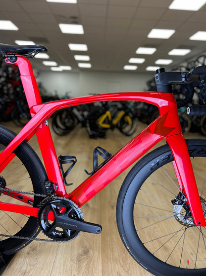 Trek Madone SL7 Di2 Carbon Road Bike