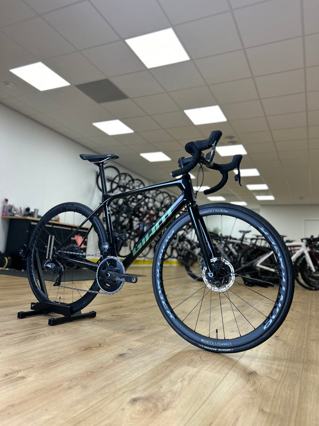 Giant TCR AXS PM Carbon Disc Racefiets