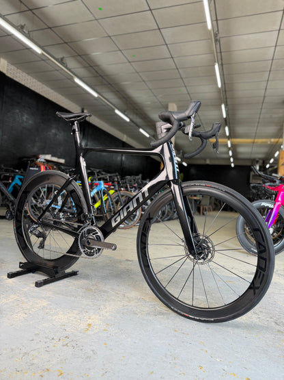 Giant Propel Advanced SL Disc 0 AXS Carbon Racefiets