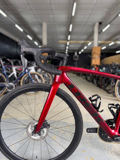 Trek Émonda SL6 Di2 Carbon Road Bike