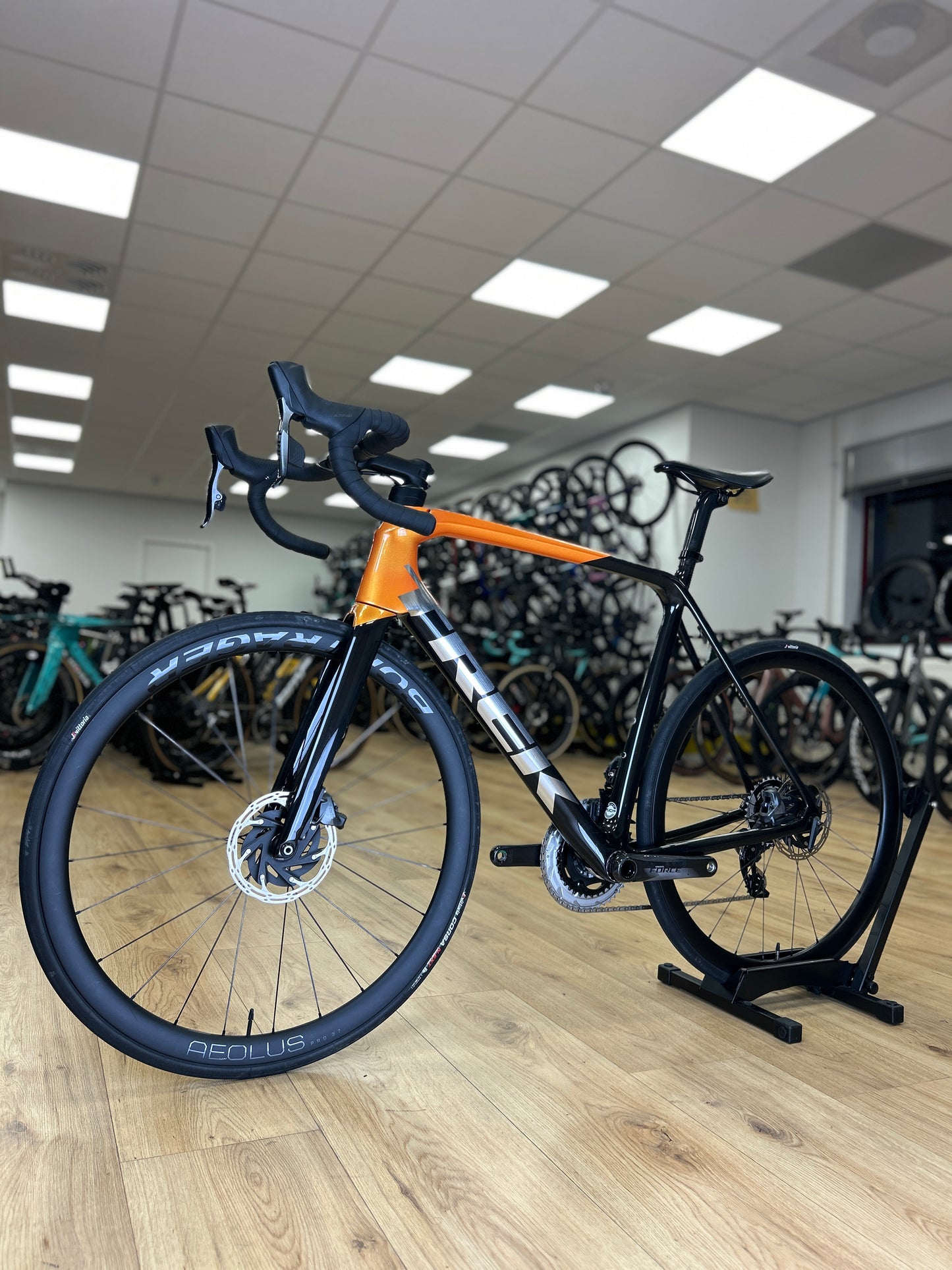 Trek Emonda SL7 AXS Carbon Road Bike