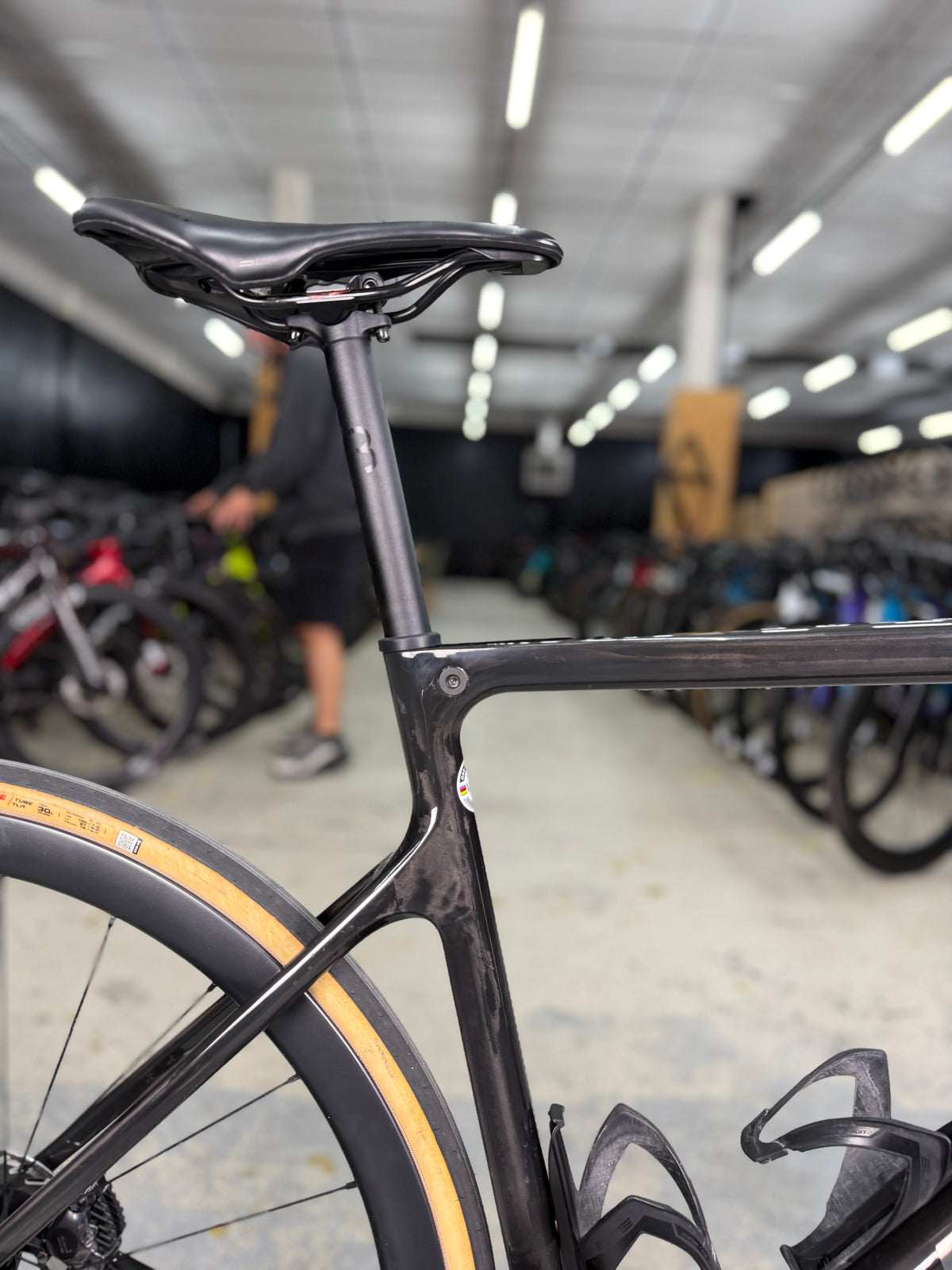 Orbea Orca M20iTEAM Di2 Carbon Racefiets