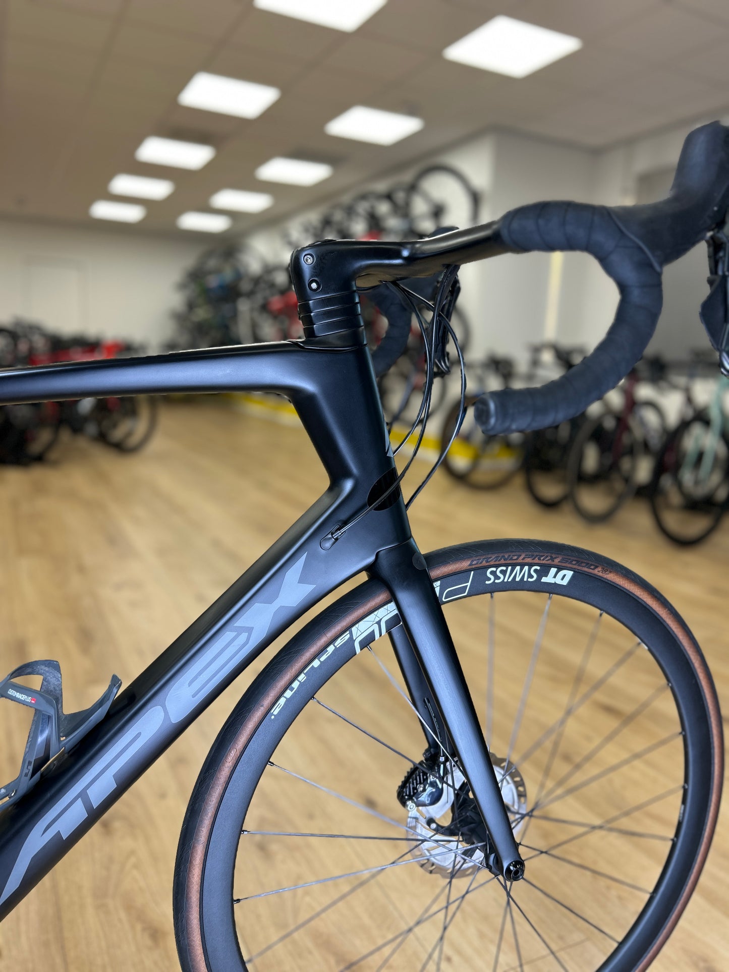 Apex Flare Carbon Racefiets
