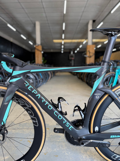 Bianchi Oltre RC Di2 Carbon Racefiets