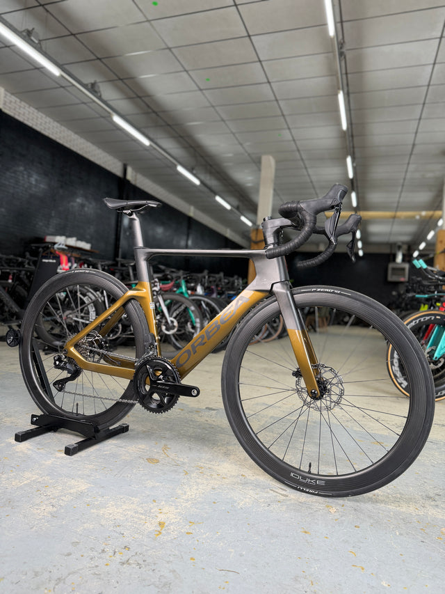 Orbea Orca Aero M30iLTD Di2 Carbon Racefiets