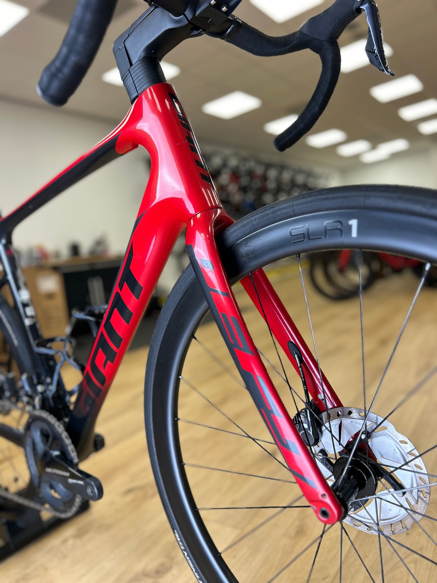 Giant Defy Pro 1 Di2 Ultegra Carbon Disc Racefiets