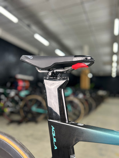 Bianchi Aquila RC Disc Di2 Carbon TT