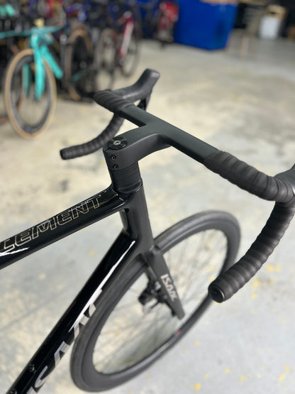 NIEUW Isaac Element Di2 Carbon Racefiets