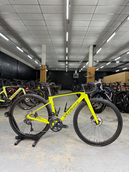 Specialized Roubaix Comp Di2 Carbon Road Bike
