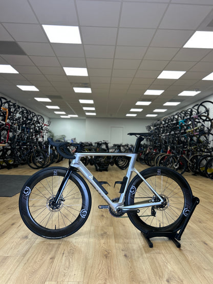 BMC TR01 TimeMachine Red eTap Carbon Racefiets