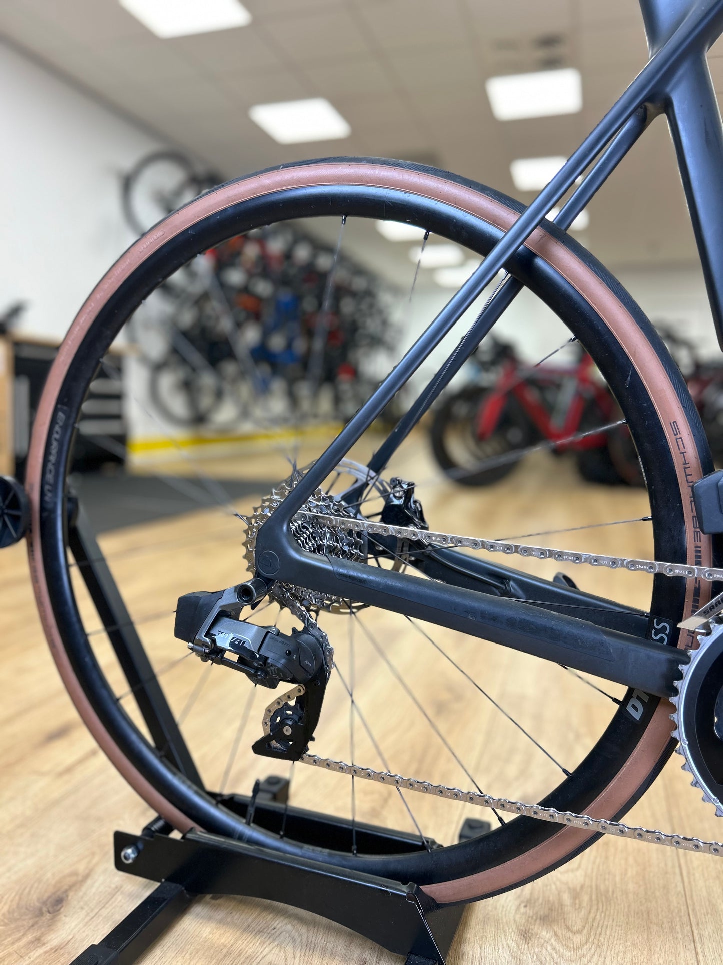 Canyon Endurance SRAM AXS Carbon Disc Racefiets