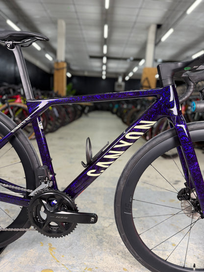1000km Canyon Ultimate CF SLX Di2 Carbon Racefiets