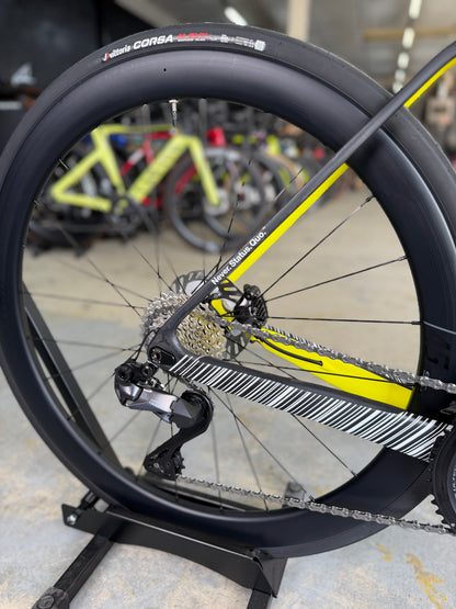 NIEUW Factor Ostro VAM Di2 Carbon Racefiets