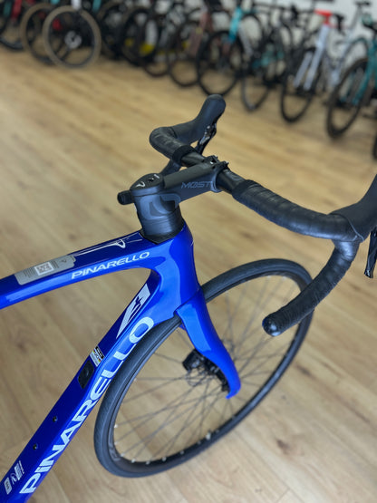 NEW 0km Pinarello F1 Carbon Race Bike