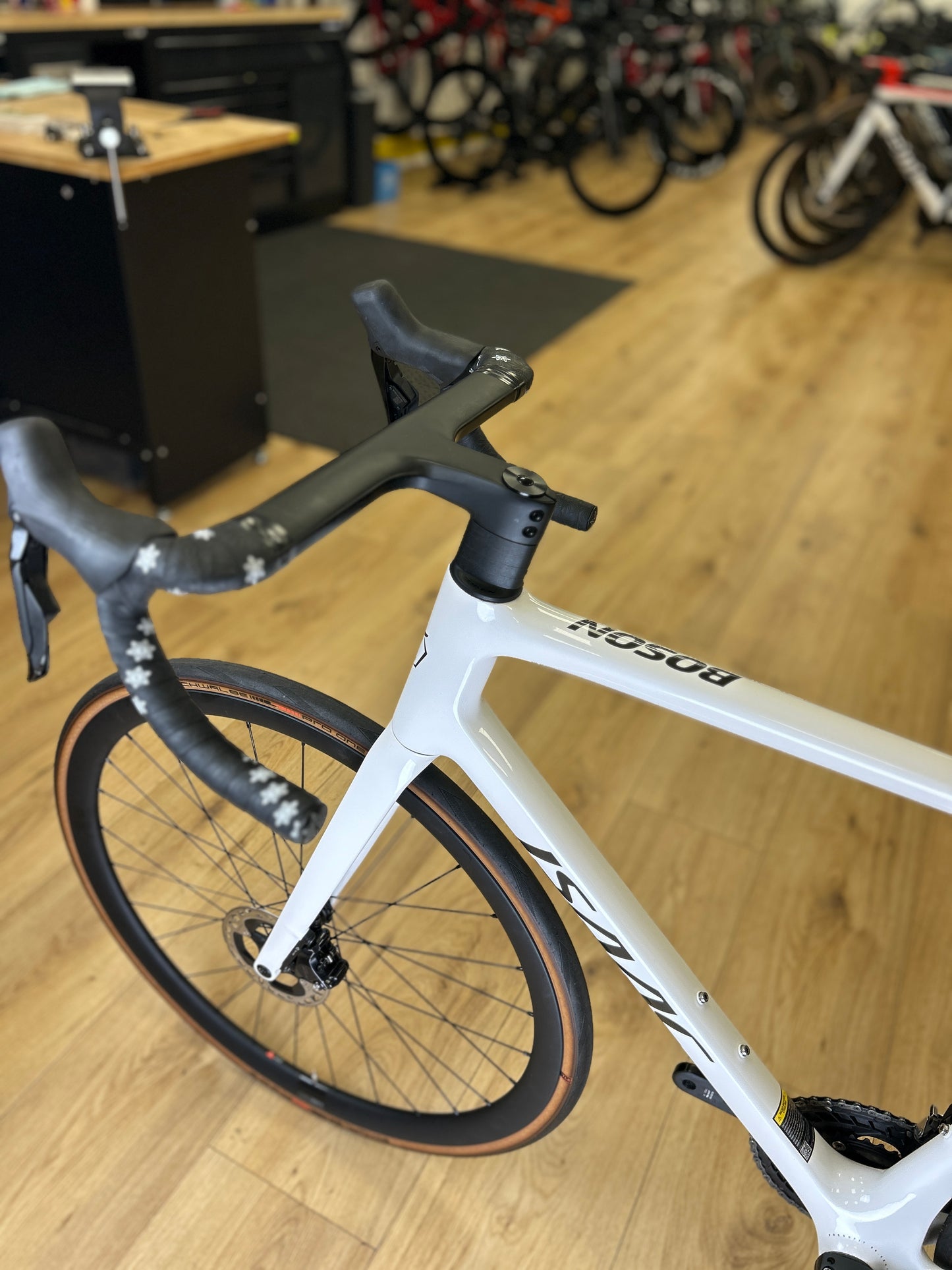 Isaac Boson Di2 Carbon Racefiets