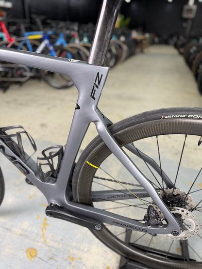 Pinarello Dogma F12 Di2 Carbon Racefiets