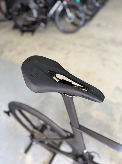 NIEUW BMC TeamMachine R01 LTD Di2 Carbon Racefiets