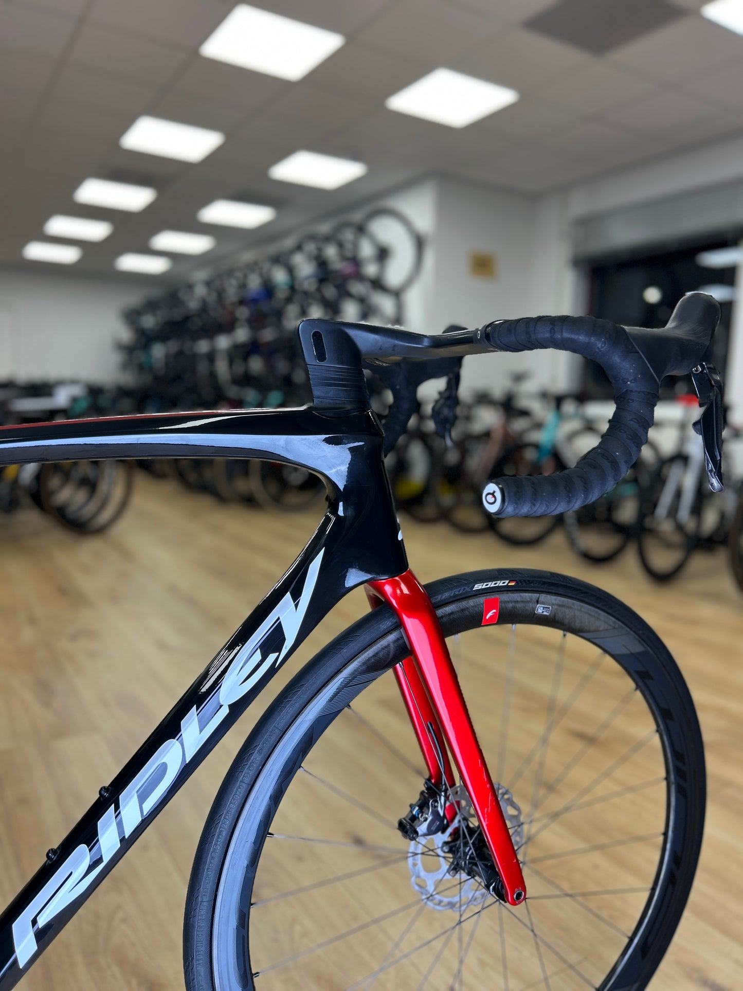 Ridley Fenix SLiC Di2 Carbon Racefiets