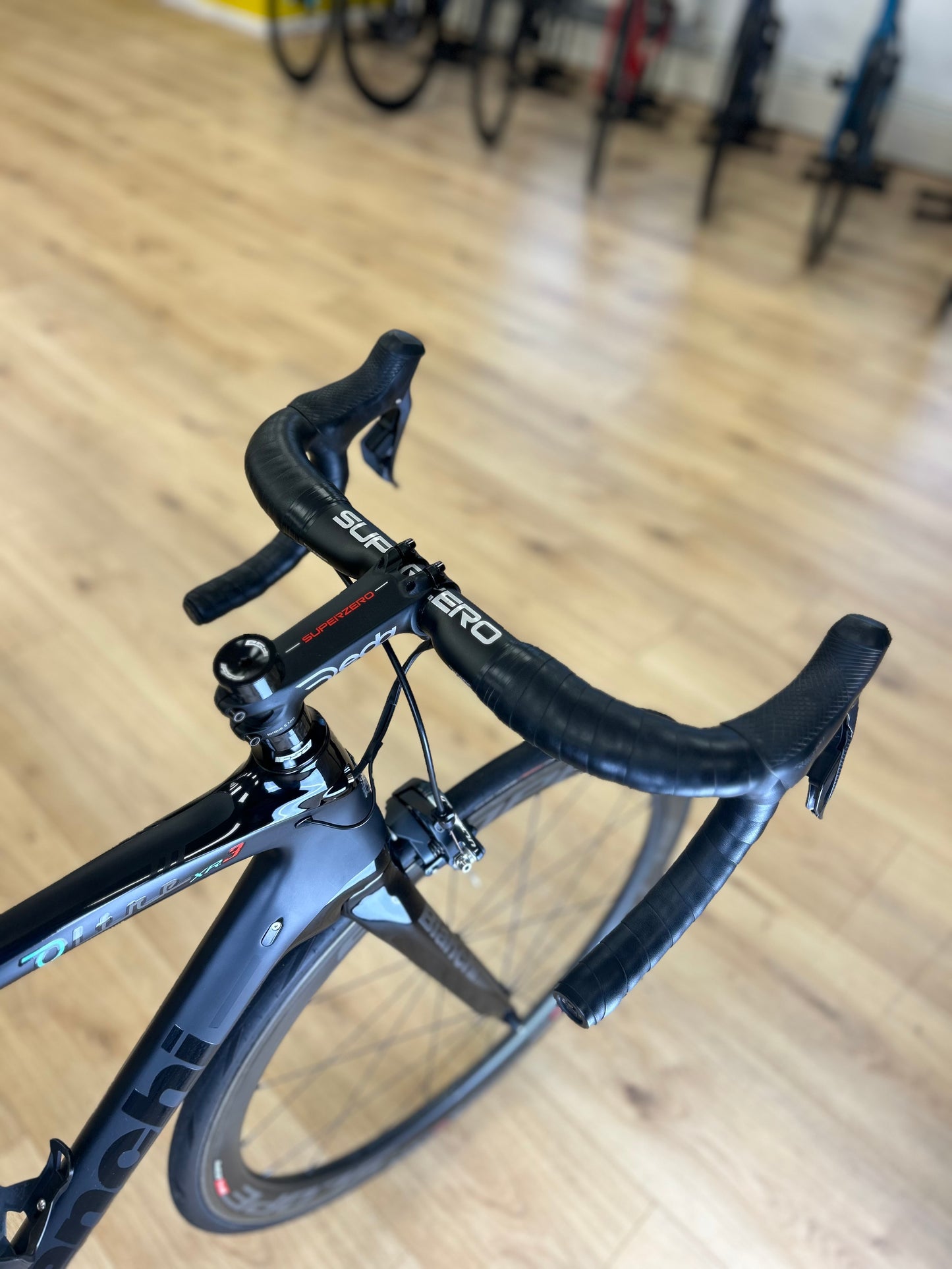 Bianchi Oltre xr3 CV Di2 Scope Carbon Racefiets