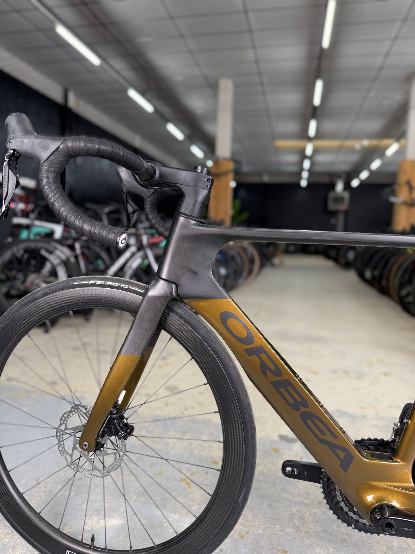 Orbea Orca Aero M30iLTD Di2 Carbon Racefiets