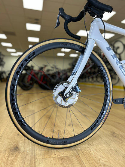 Trek Domane SLR 7 Di2 Carbon Disc Racefiets