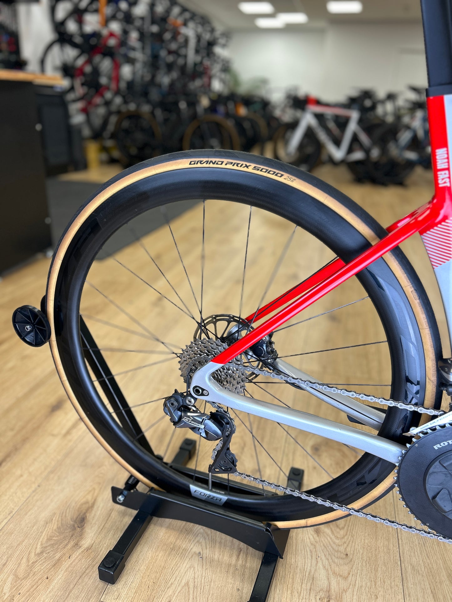 Ridley Noah Fast Disc Di2 Carbon Racefiets